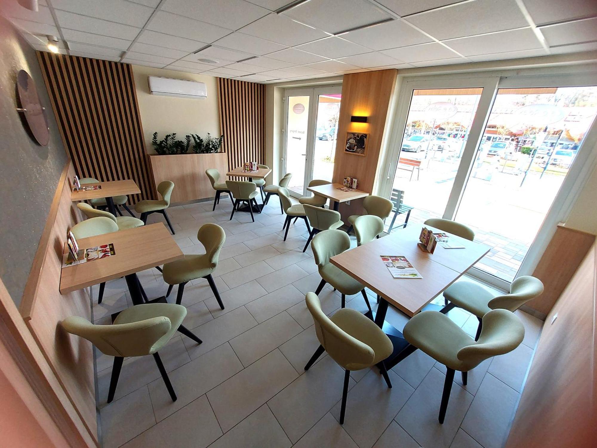 Cafe Relax Apartments Hévíz Esterno foto